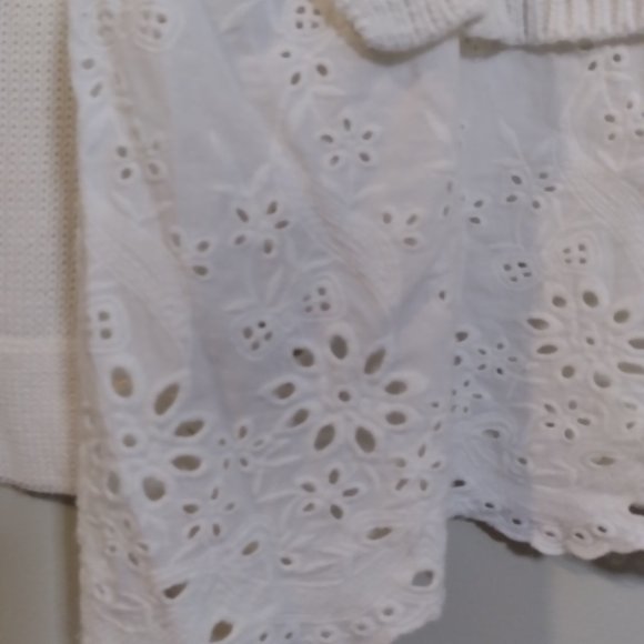 Beautiful OUI Sweater - Picture 3 of 7